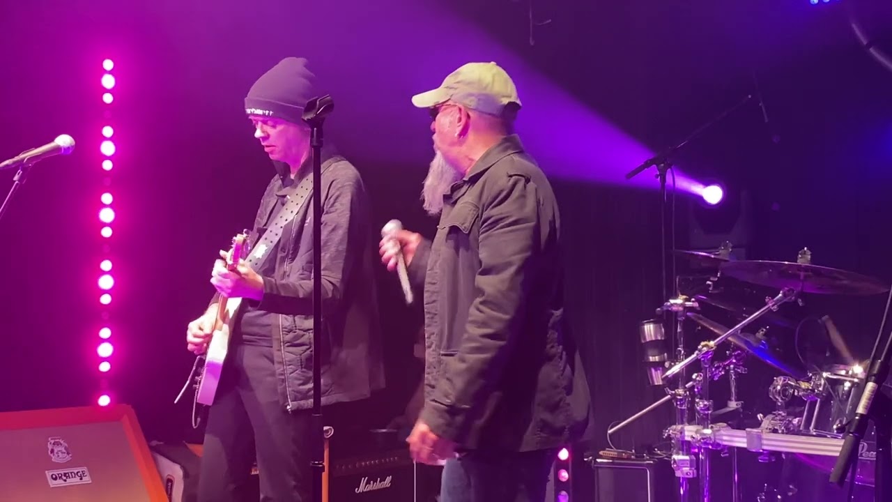 Chris Thompson & The Mads Eriksen Band – Spirits in the Night