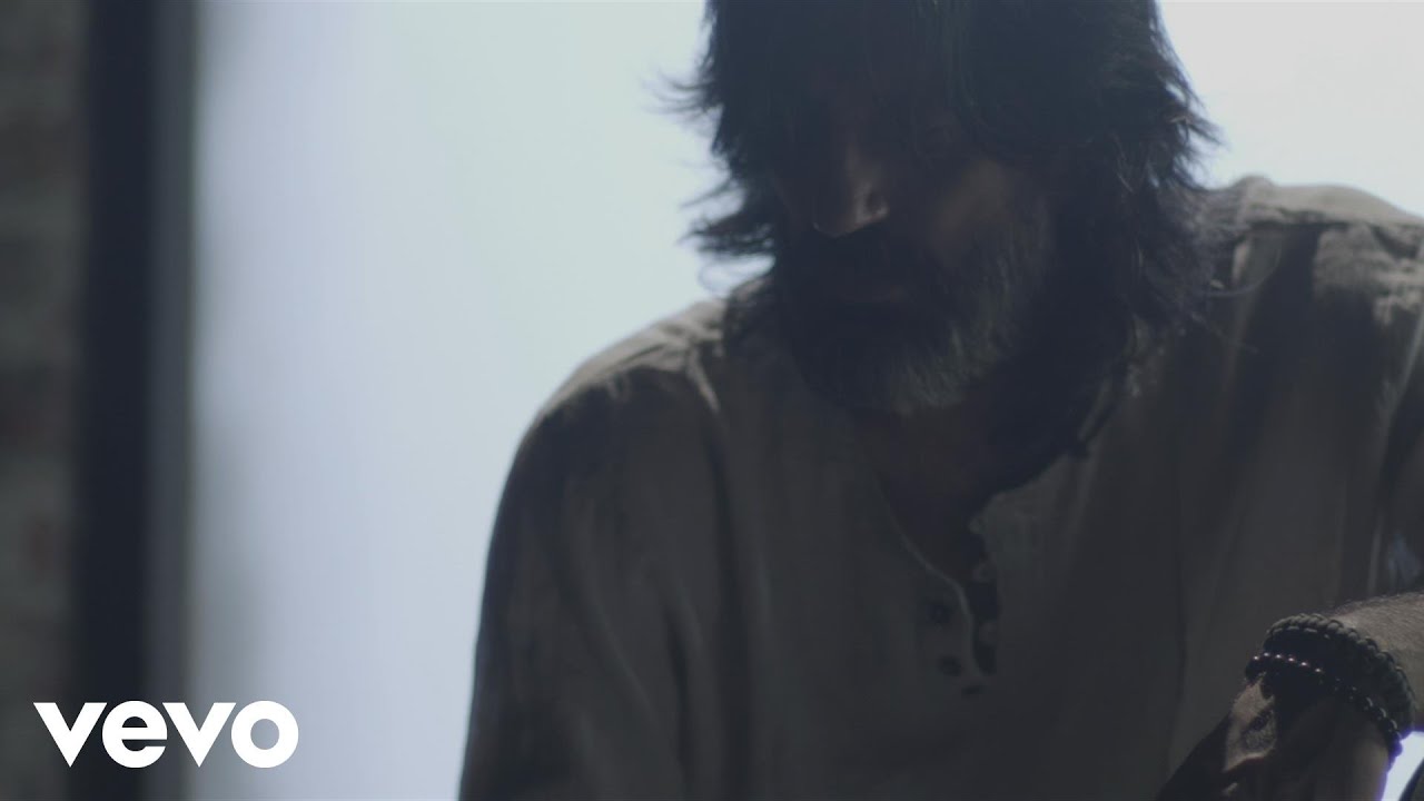 Ali Cihan - Derman (Official Video)