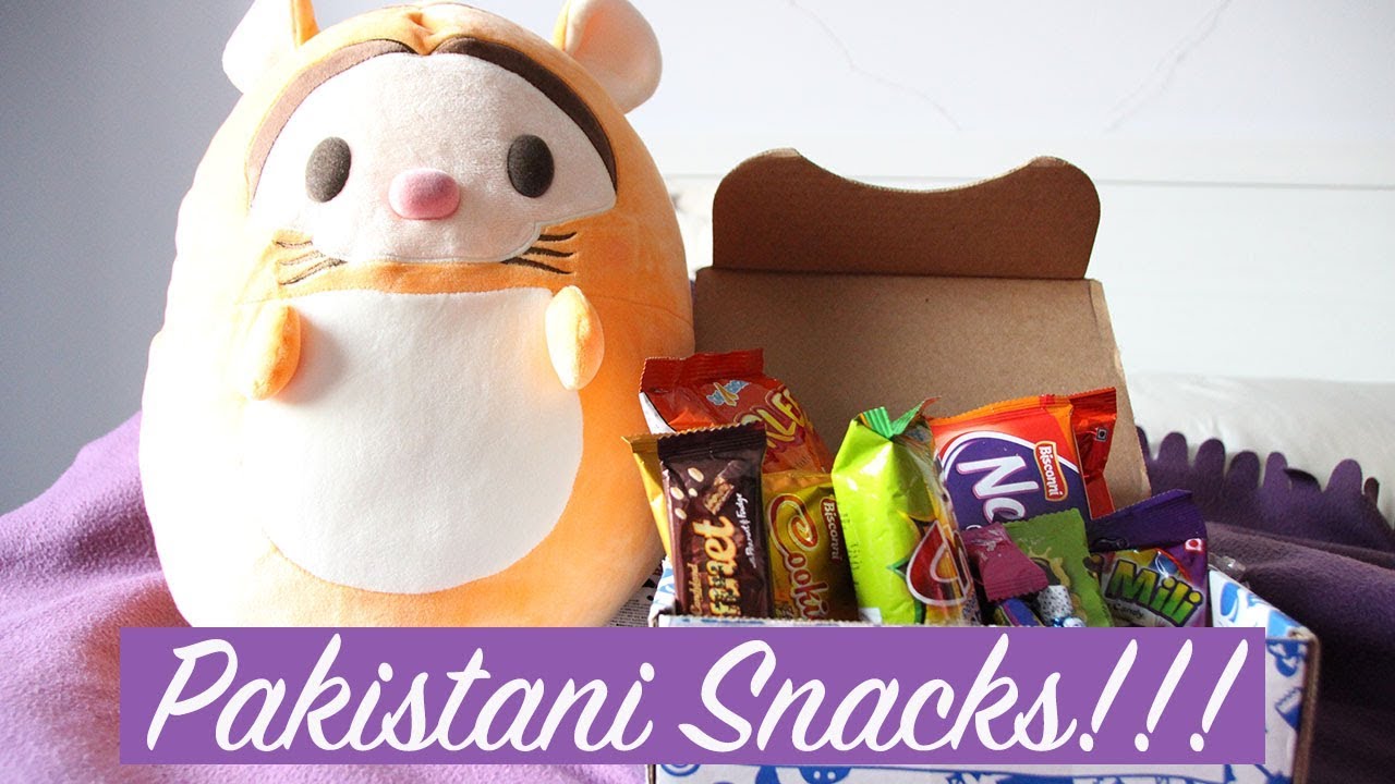 UNIVERSAL YUMS: Snacks from Pakistan!!!