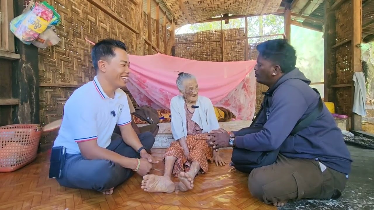 ၁၀၈နှစ်အဖွား သီချင်းဆိုသံလေးကအရမ်းကောင်း