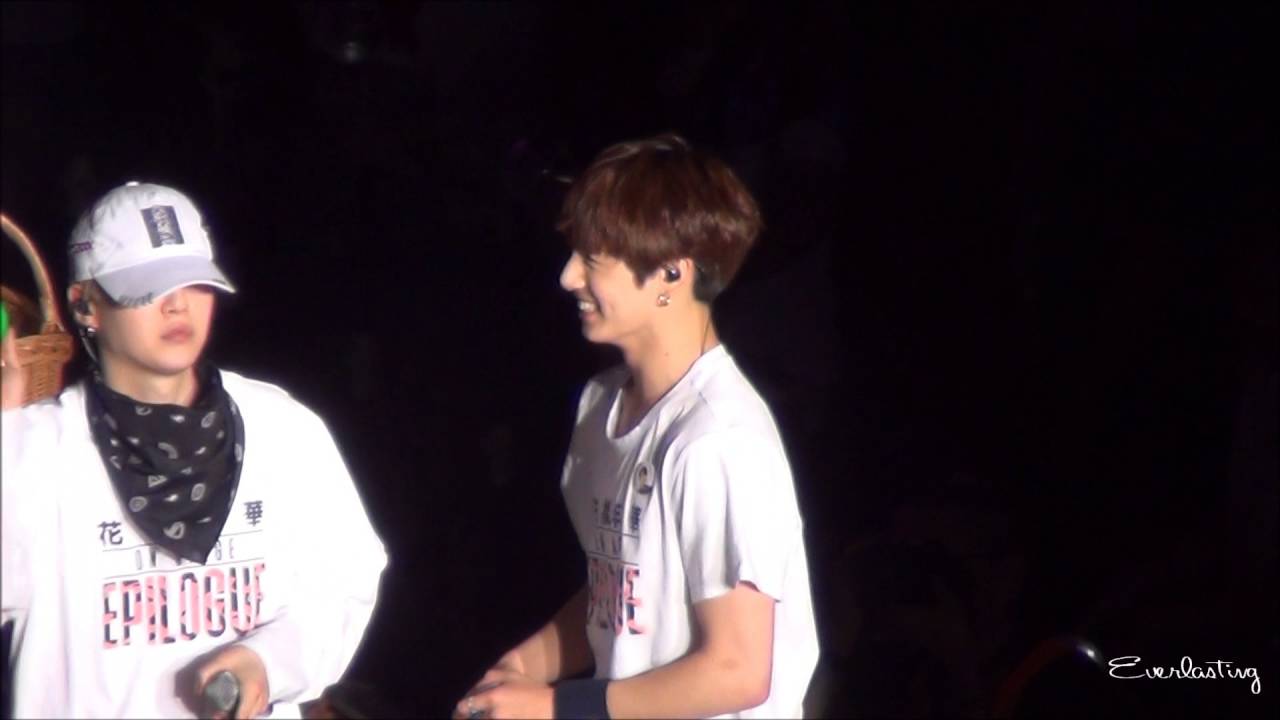 160712 BTS LIVE 花様年華 on stage epilogue in Osaka Miss Right Jungkook Focus
