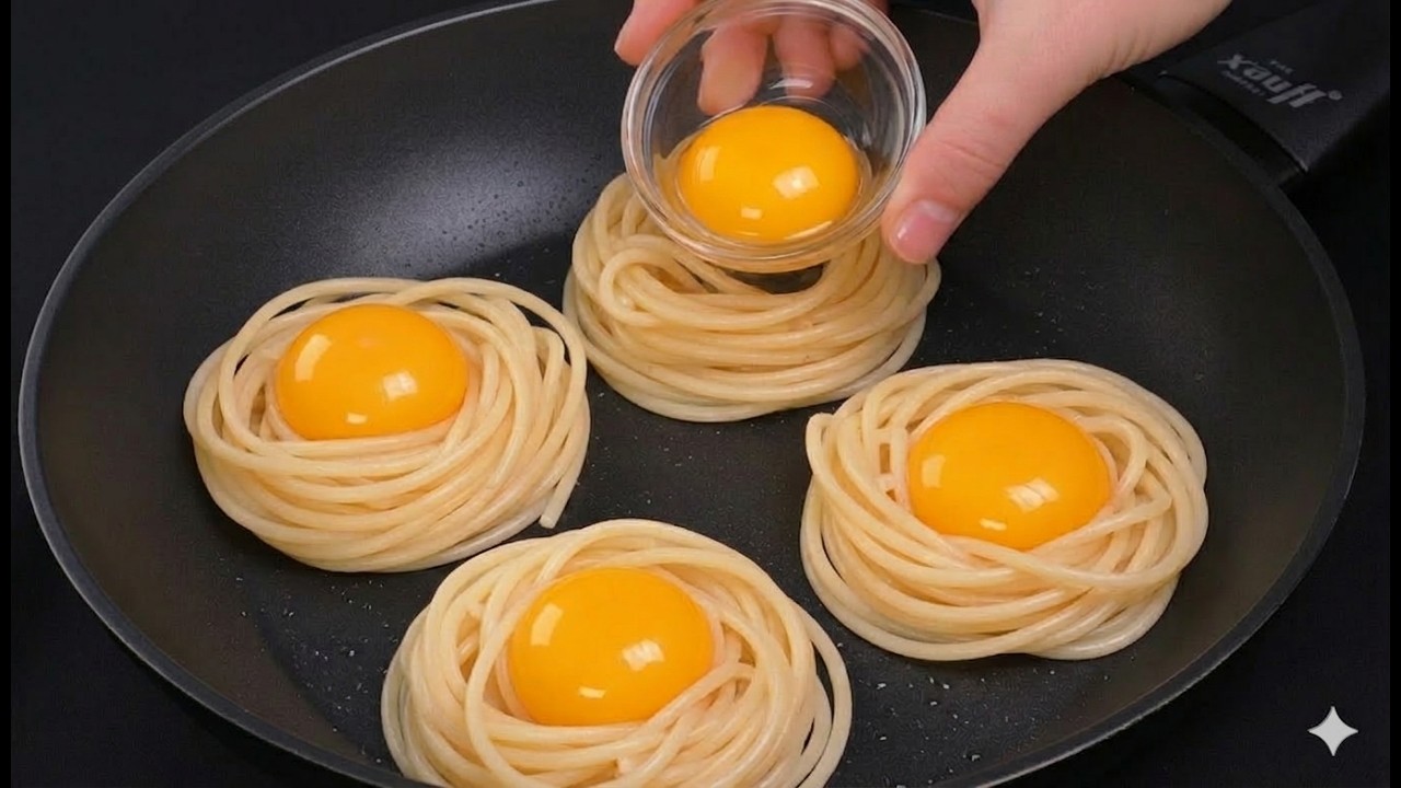 Лучше мяса! Просто залейте спагетти яйцами! Секретный рецепт мамы!