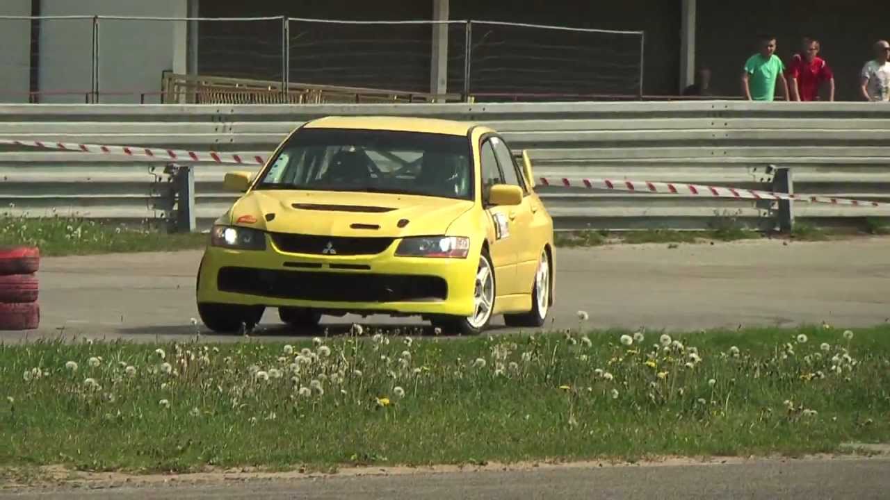 Bartłomiej Adamczyk Mitsubishi Lancer EVO - SuperOES 5 Runda Tor Kielce 21-05-2011
