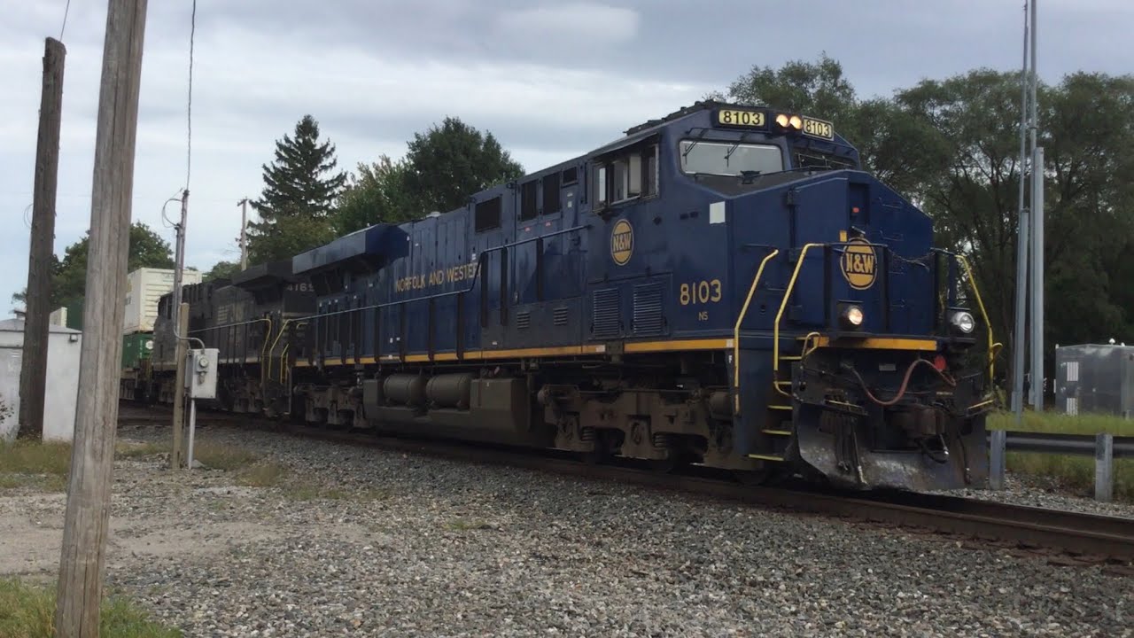 [NO.7!!! 13 TO GO!!] NS 8103 leads NS 217 through Claypool