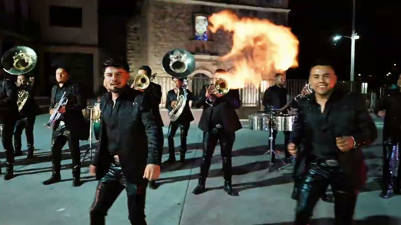 Besos Al Aire - La Original Banda Arperos 