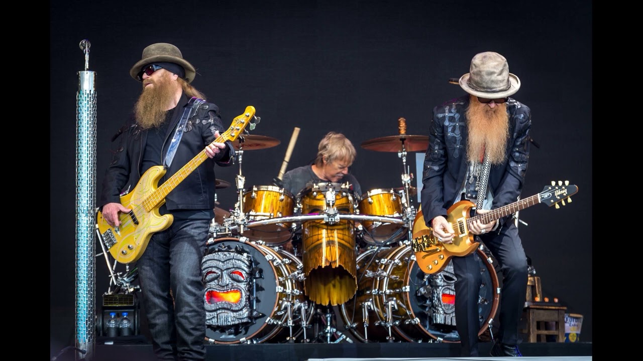 ZZ TOP - Antenna Head •  Bang Bang  • I Gotsta Get Paid  • 36-22-36