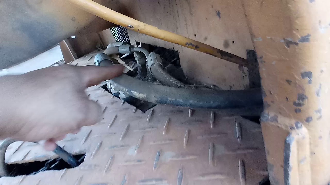 vida roça direção hidráulica no trator esteira AD7B ou 7 D