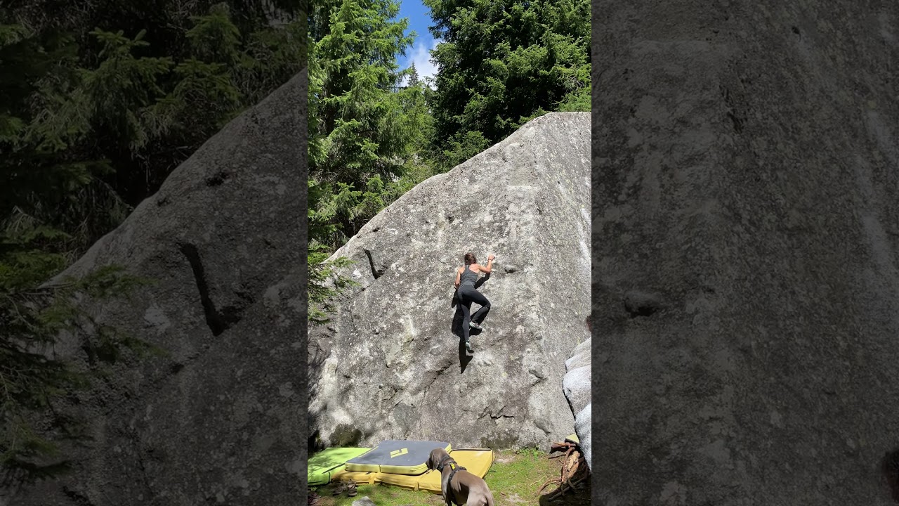 Problem C (Boulder 30, Nudole), 5b. Val Daone