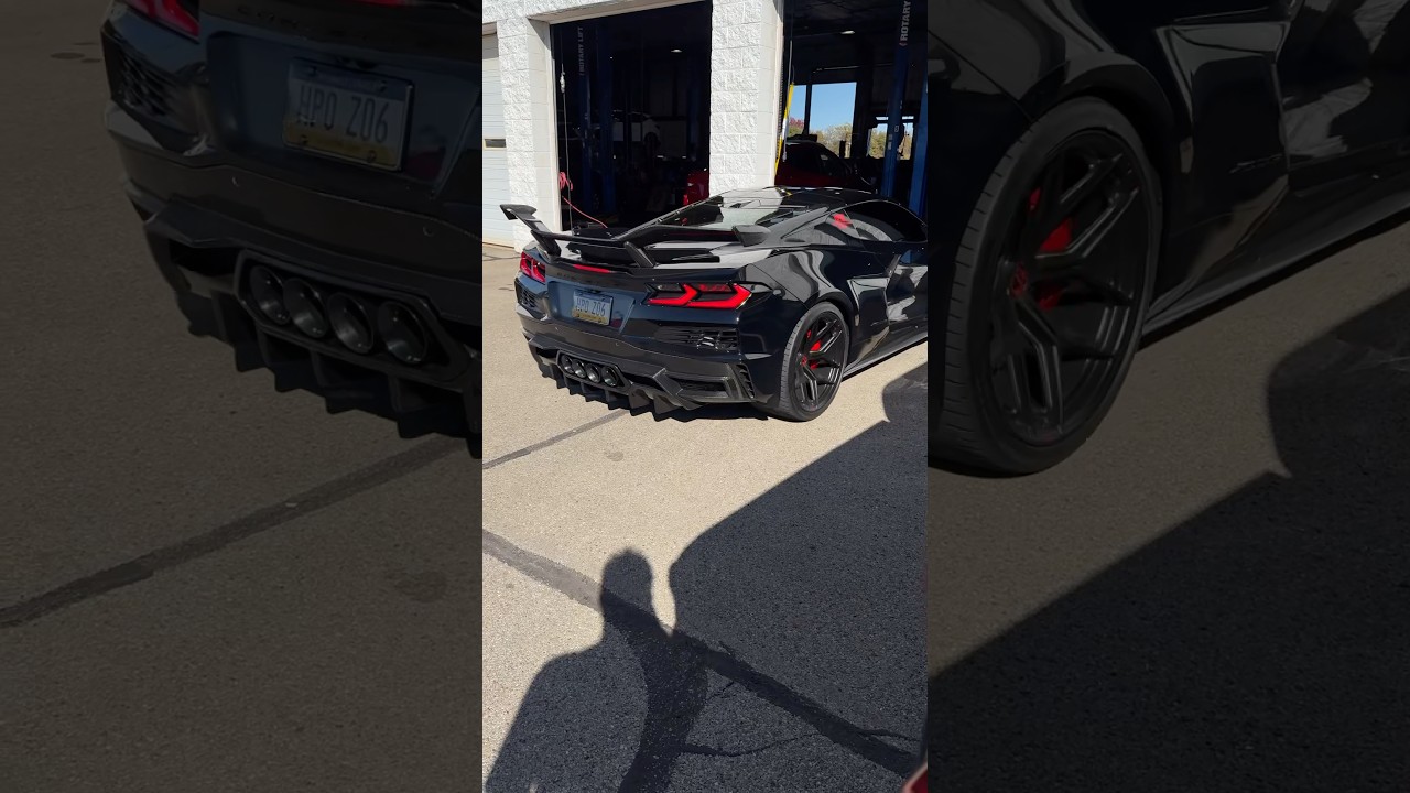 The C8 Corvette Z06 so good in motion! 😍