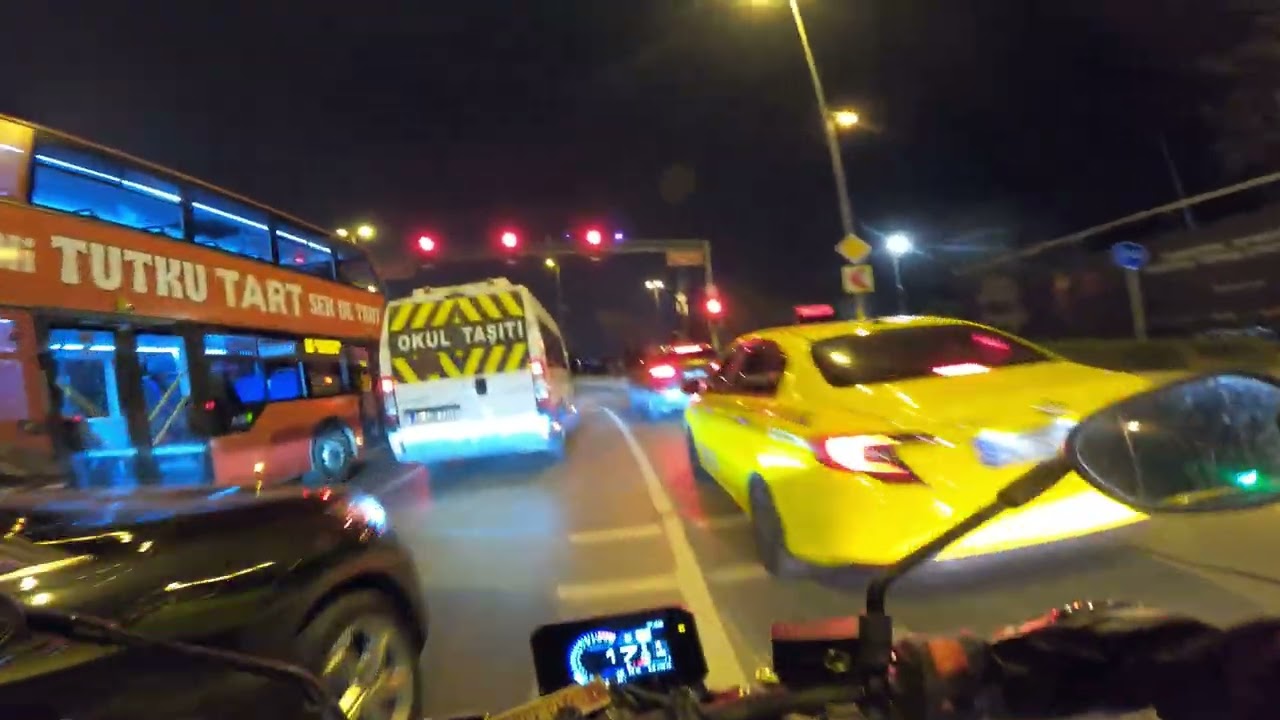 SUZUKİ GSX8S // GECE SÜRÜŞÜ