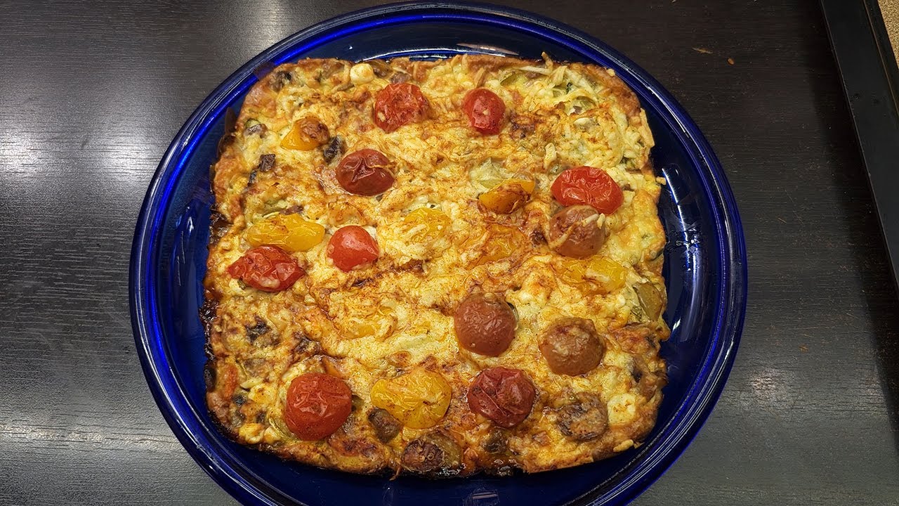 Οmelet with summer vegetables.   Ομελέτα με καλοκαιρινά λαχανικά