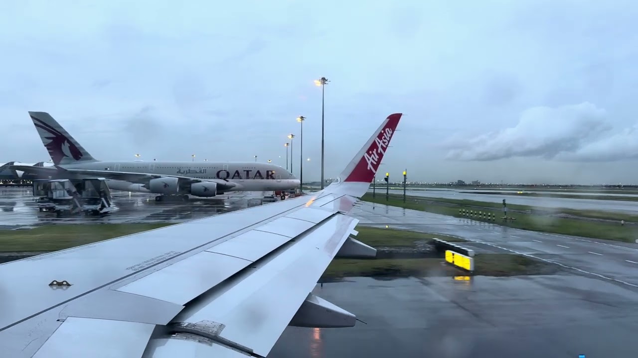 Thai AirAsia A320 full takeoff from Bangkok-Suvarnabhumi Airport (BKK) to Khon Kaen Airport (KKC).