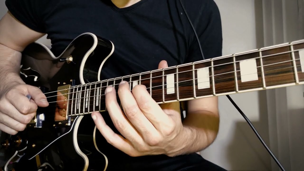 Guthrie Govan - The Outsider (Cover)