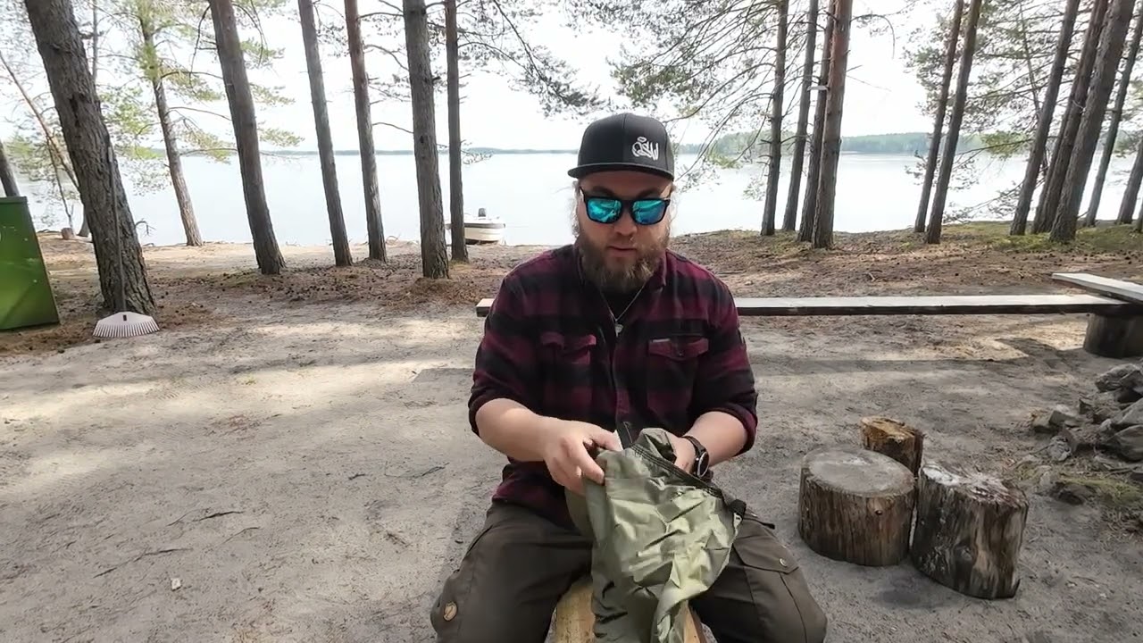 Veneretki Iivariin ja Bushmen Thermotarp