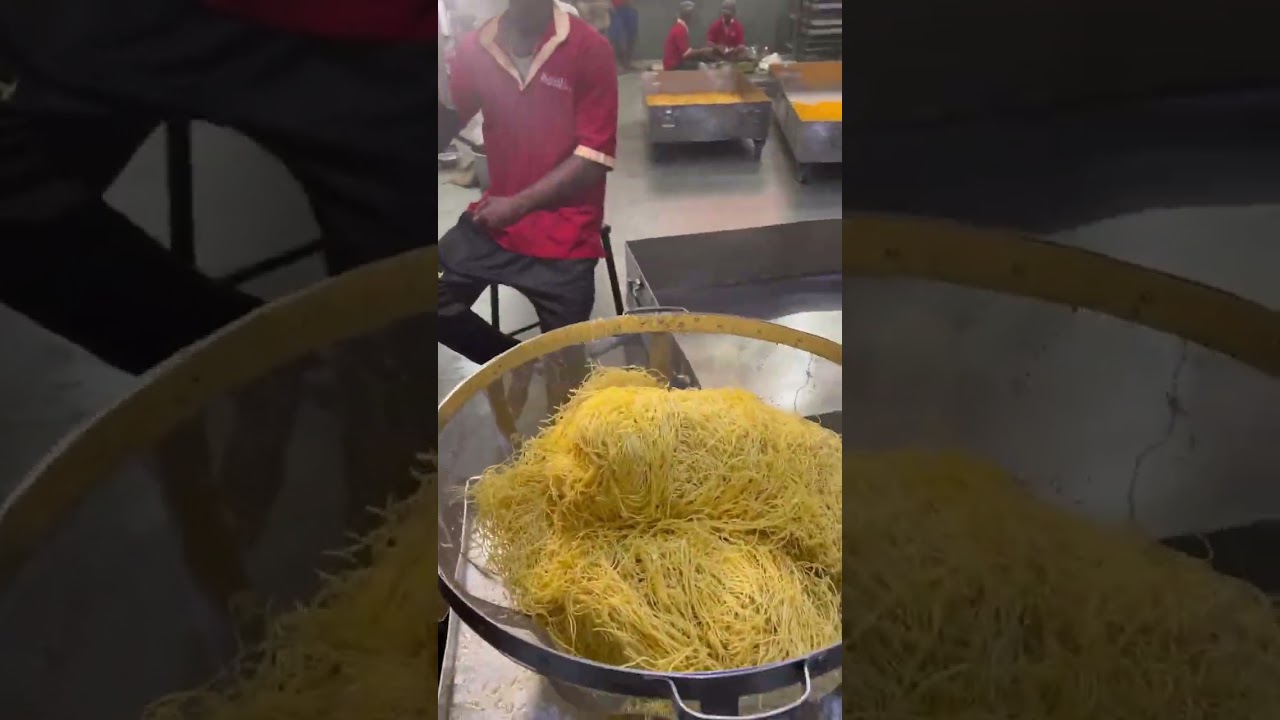 Namkeen Bhujiya Making machine #namkeen 