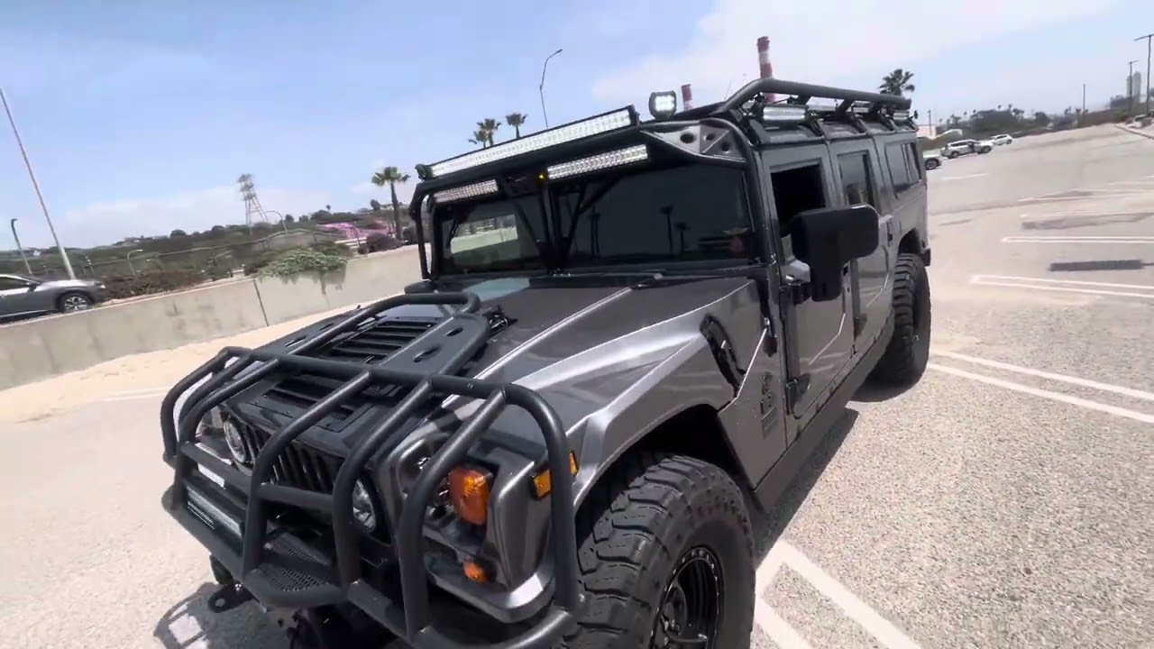 CAR SHOPPING IN LOS ANGELES / ULTIMATE CUSTOM HUMMER H1 SCENIC DRIVE (LAX)