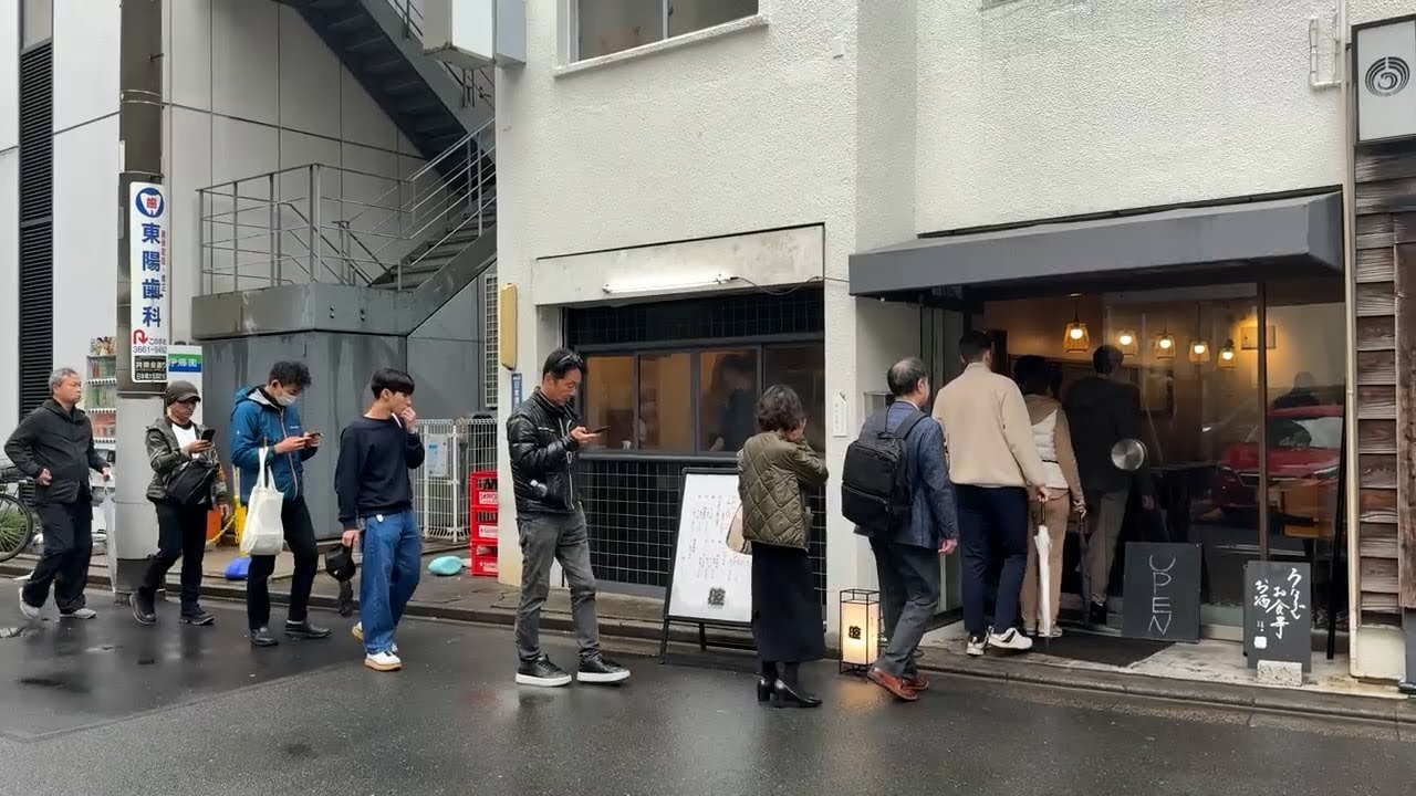 【東京】２尾のウナギで総重量８５４g！？｜Tokyo Eel Bowl