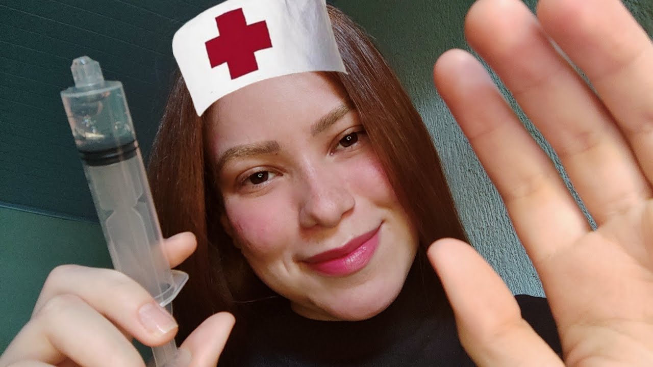 Enfermeira cuida de você após uma missão sucedida 🎖️ ASMR - Ruiva ASMR