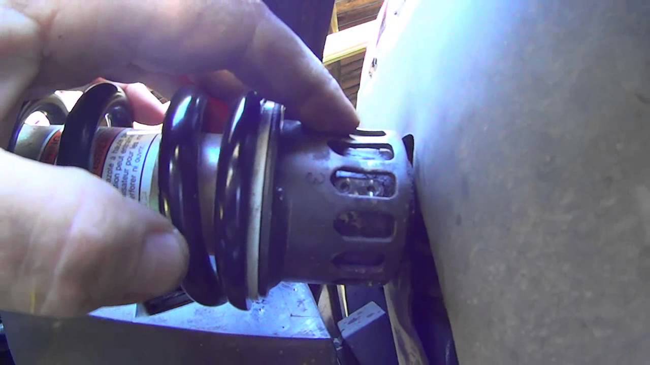 How To Adjust Your Rear Shock On a 650 V Star
