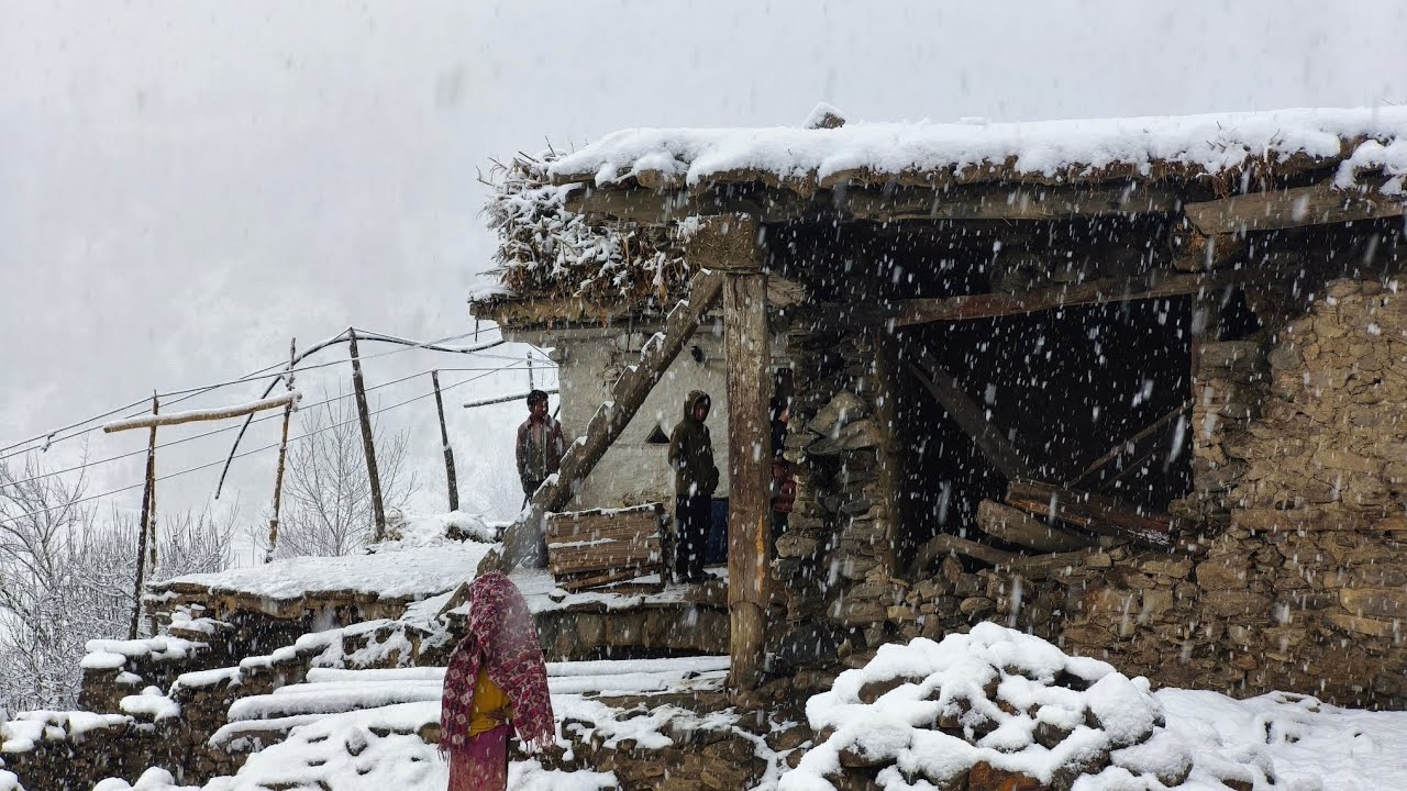 Snowfall Day in Mountain Village Nepal | Peaceful and Relaxing Real Rural Life Video Winter Snow !!
