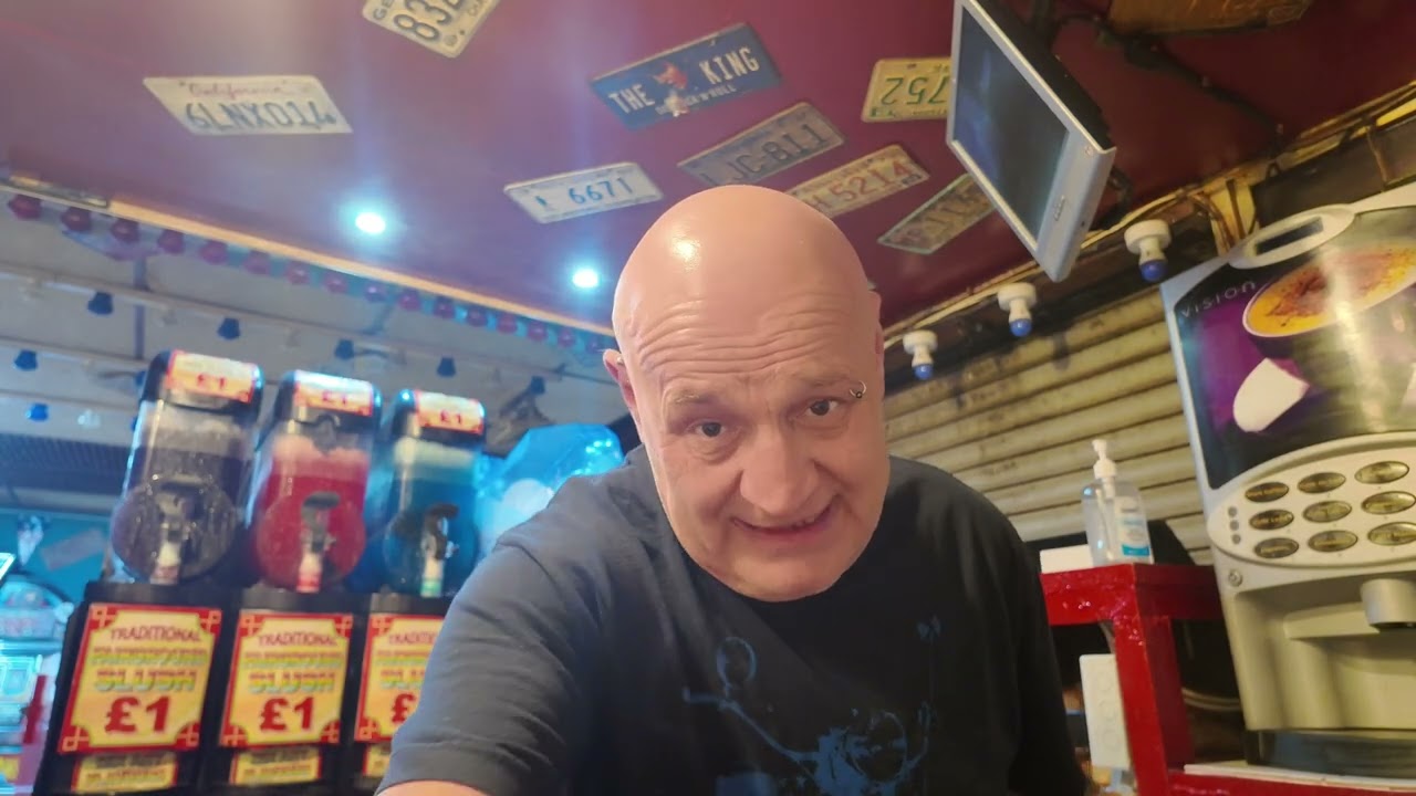 Спокойная среда в Блэкпуле (я тут немного поворчу) 😂😂😂