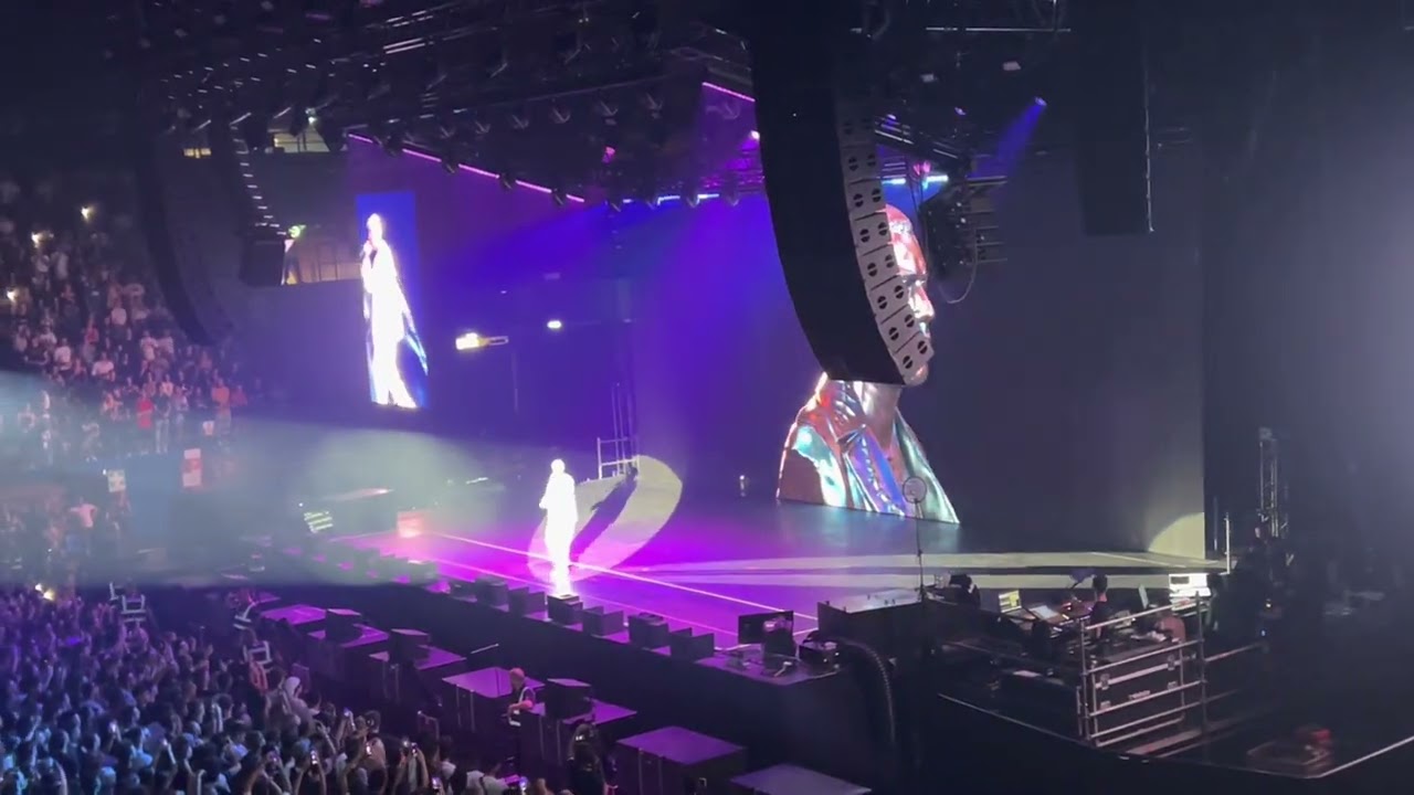 [FULLHD] MARRACASH - G.O.A.T. Il Cuore - Live from Mediolanum Forum Assago Milano 14/09/2022