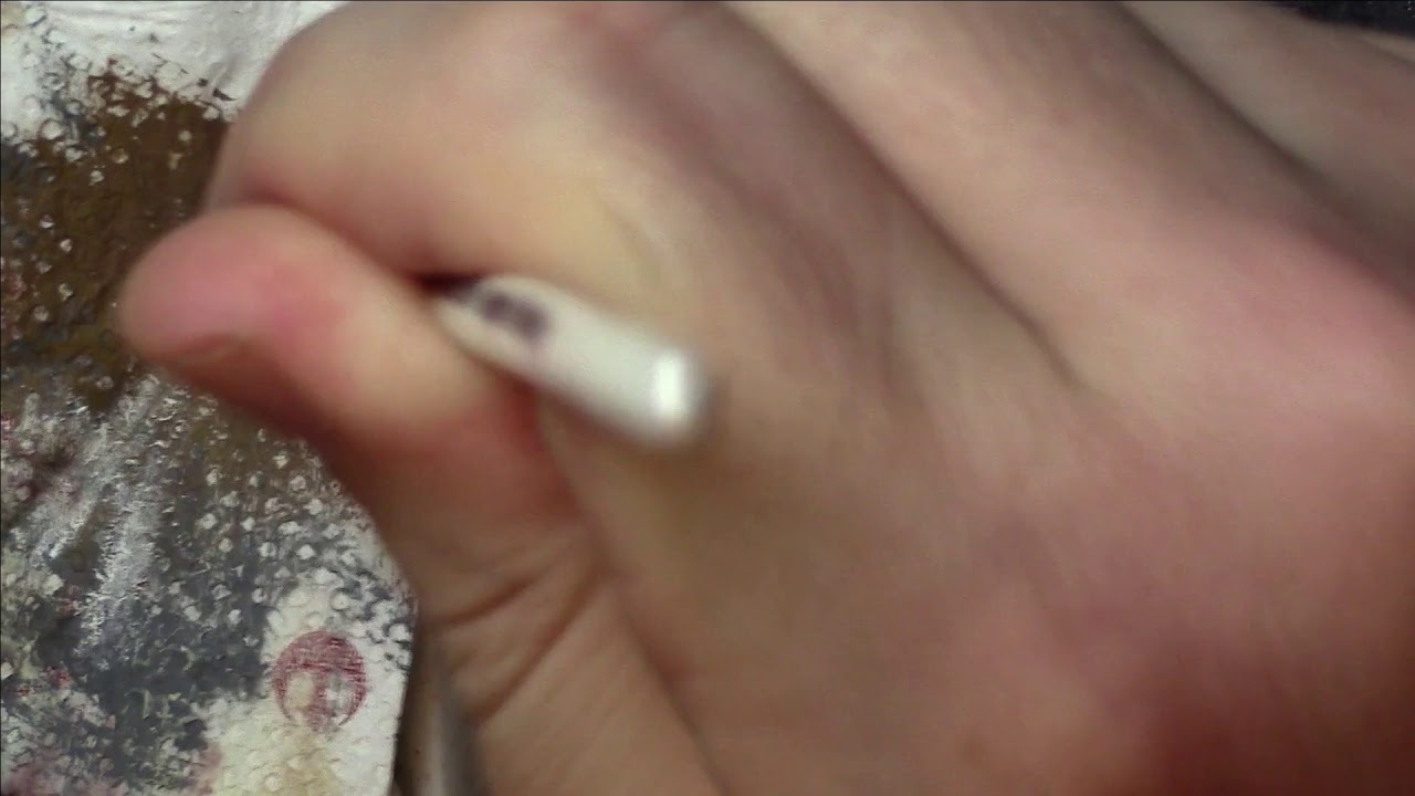 Warhammer how to paint frost weapons in 5 minutes