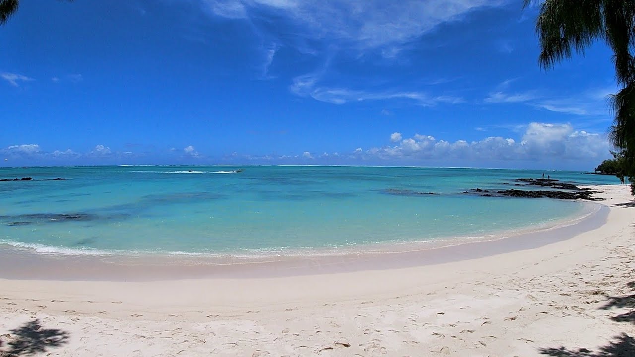 Mauritius 🇲🇺 Tropical Attetüt 👣 2023