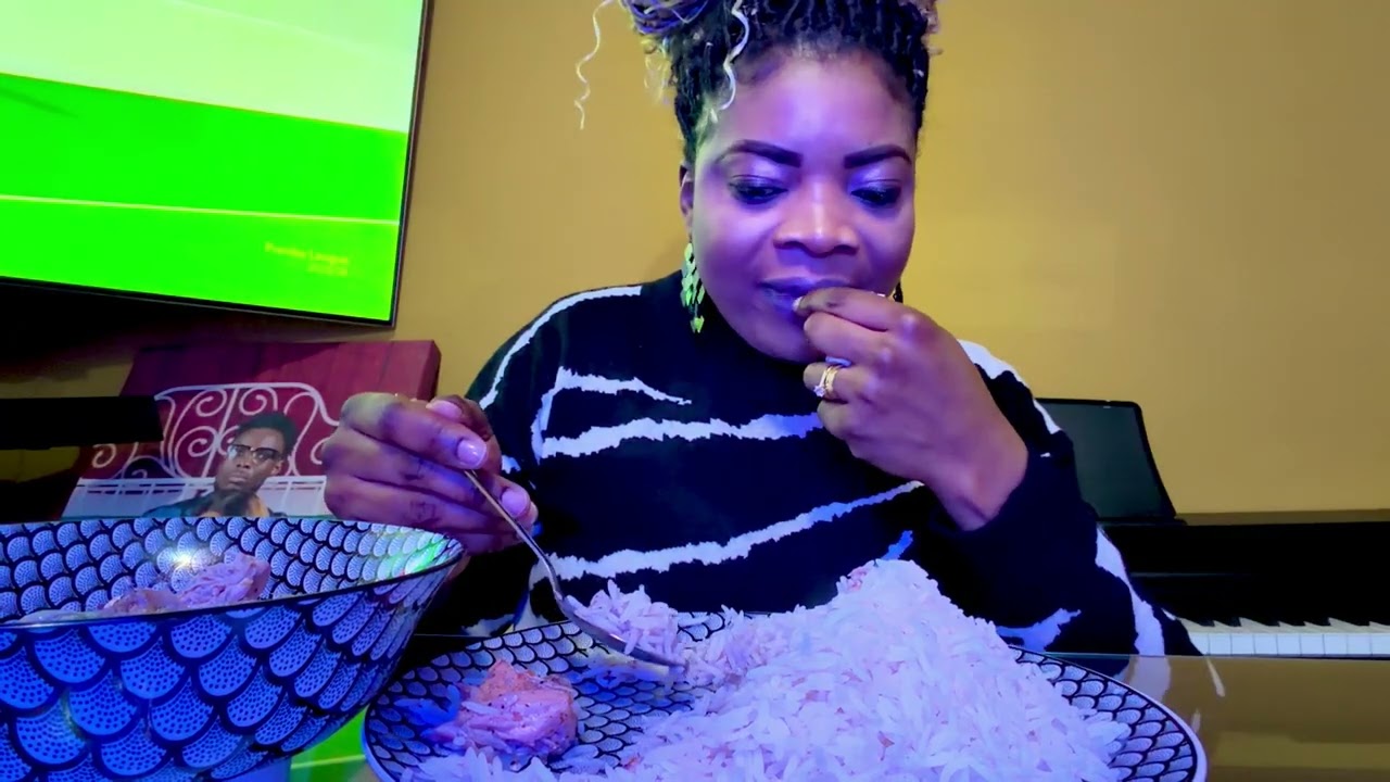 DELICIOUS FISH PEPPER SOUP WITH WHITE RICE. African food mukbang!!! 