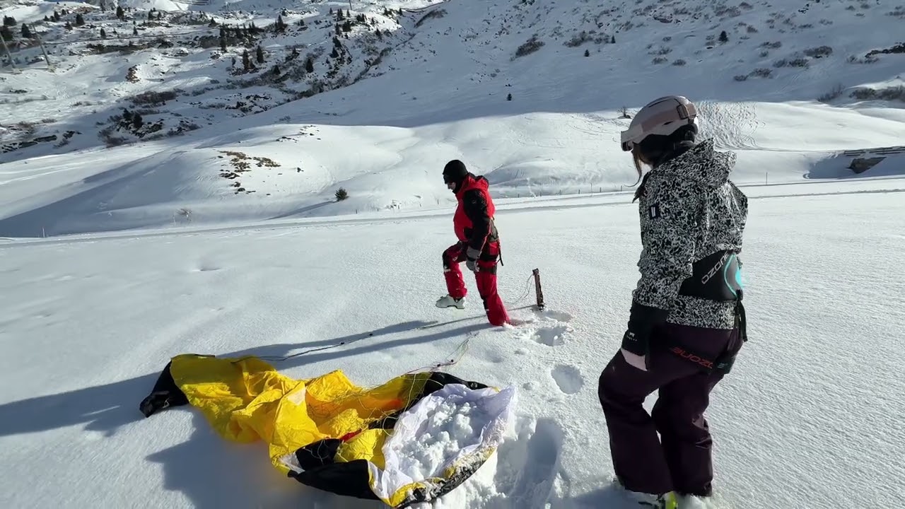 „Am liebsten würd ich auf jedem Berg einen Kite sehen“, so Snowkiter Daniel VOL.AT TV |