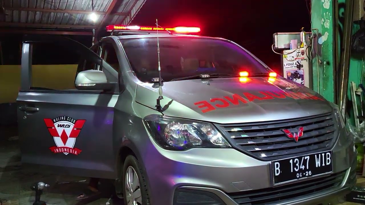 WULING AMBULANCE