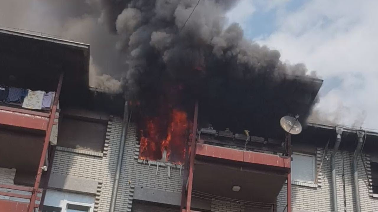 Novi Pazar : U požaru koji je izbio u zgradi stradala jedna osoba