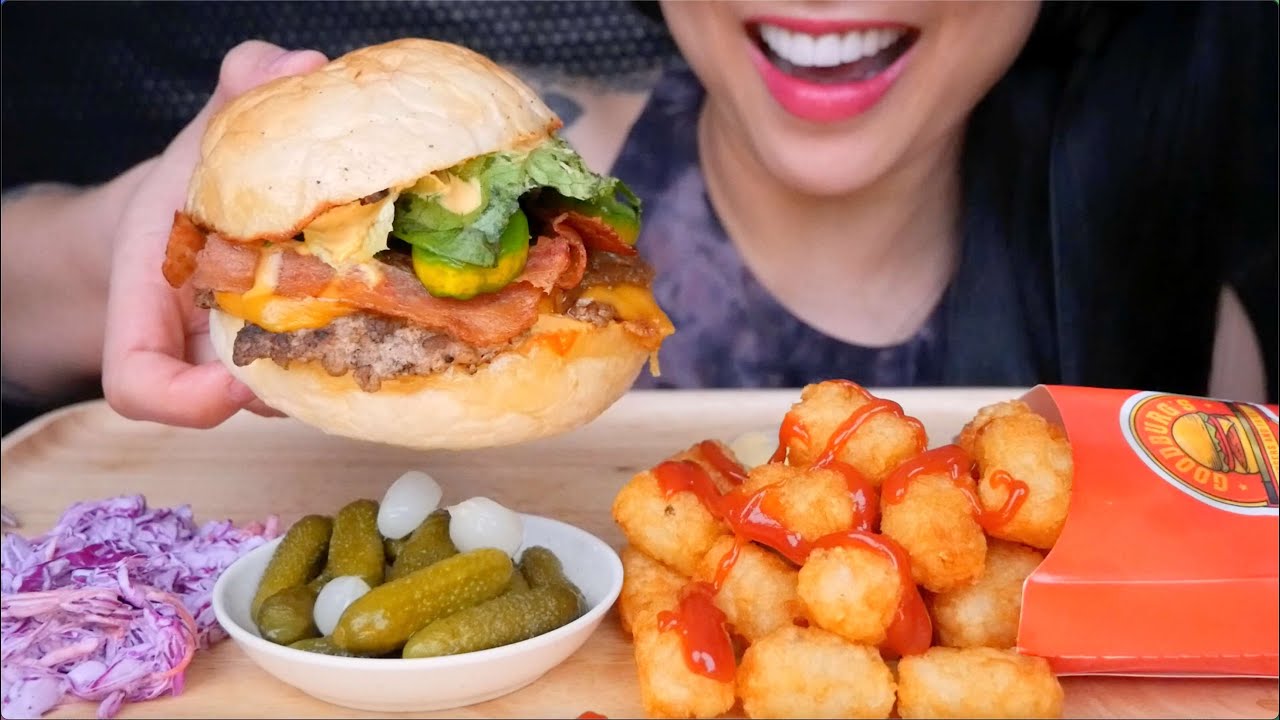 CHEESY JUICY PORK BURGER (ASMR EATING SOUNDS) NO TALKING | SAS-ASMR