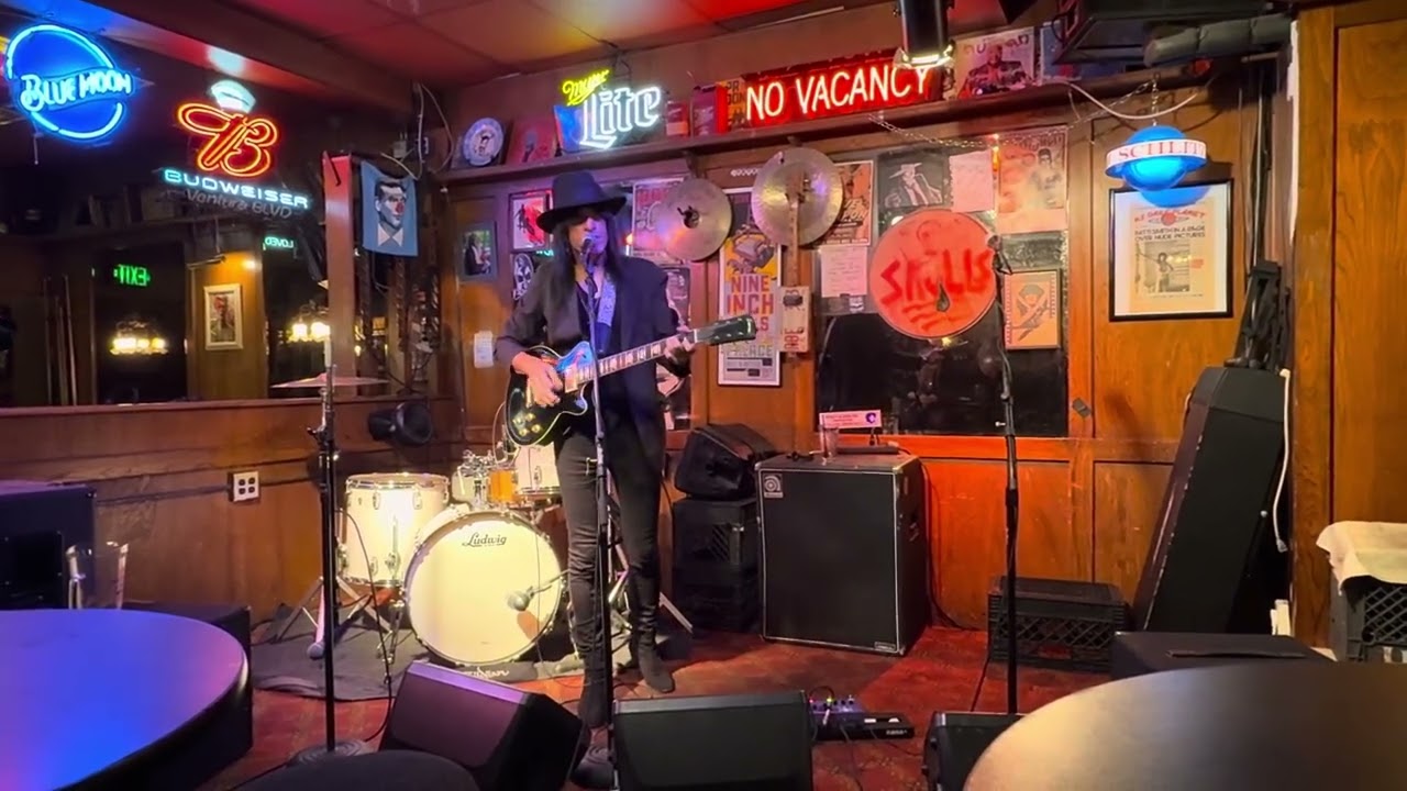 So Sad, Jay Aston, Maui Sugar Mill Saloon, Tarzana, October 9, 2025