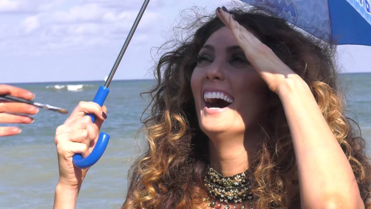 Claudia Pavel - Deja Vu  (Behind the scenes)