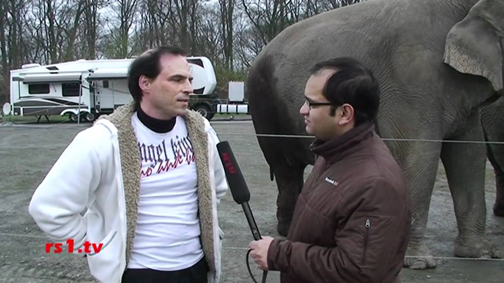 2012-04-13 Bericht Circus Universal Renz in Remscheid