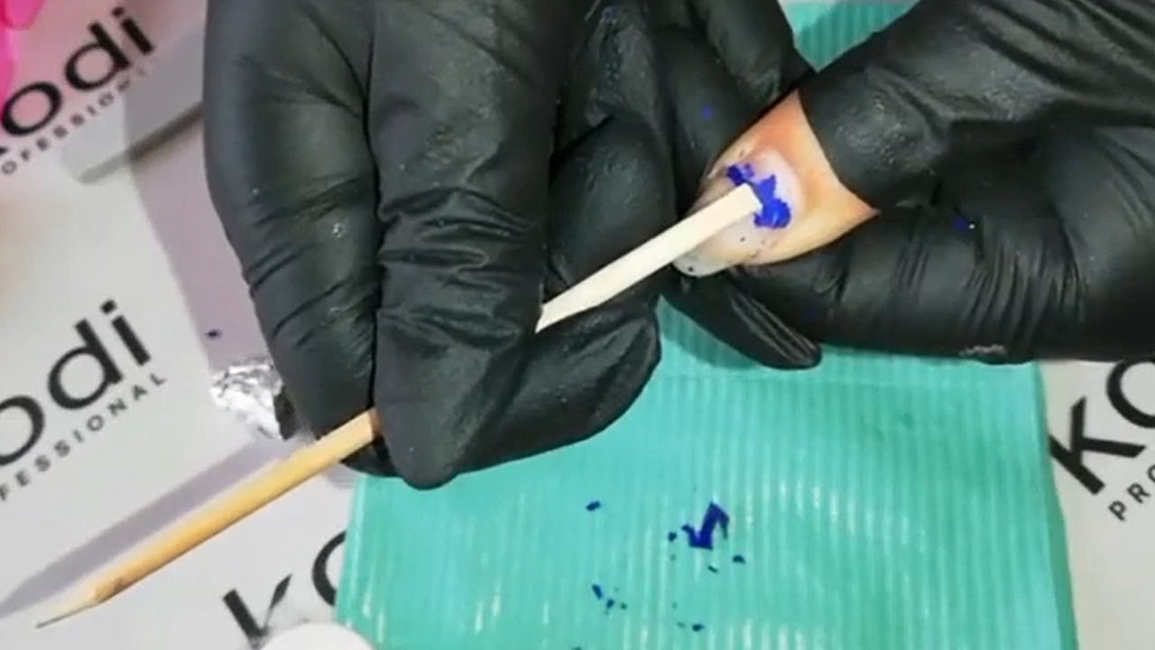 Сваляне на гел лак в домашни условия