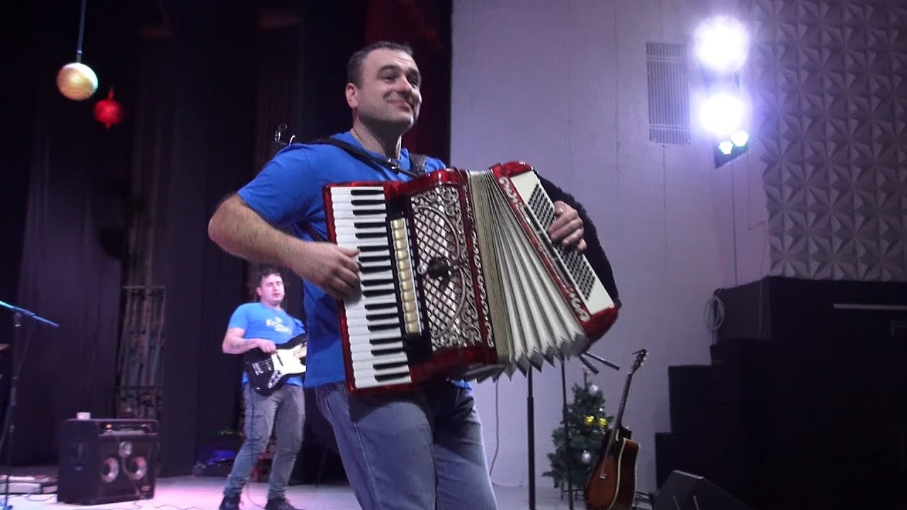 Гурт КРУТИЙ ЗАМІС Мельники