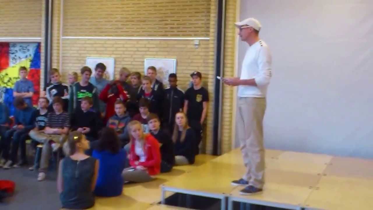 Dybbøl-Skolen - Danmarks Bedste Skole 2013 (Ekstra Bladet Skolefodbold)