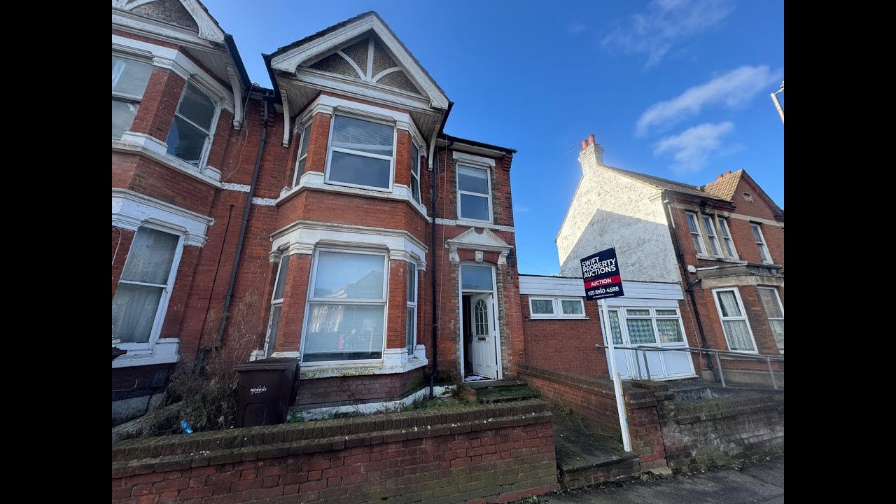 513 Canterbury Street, Gillingham, Kent, ME7 5LG