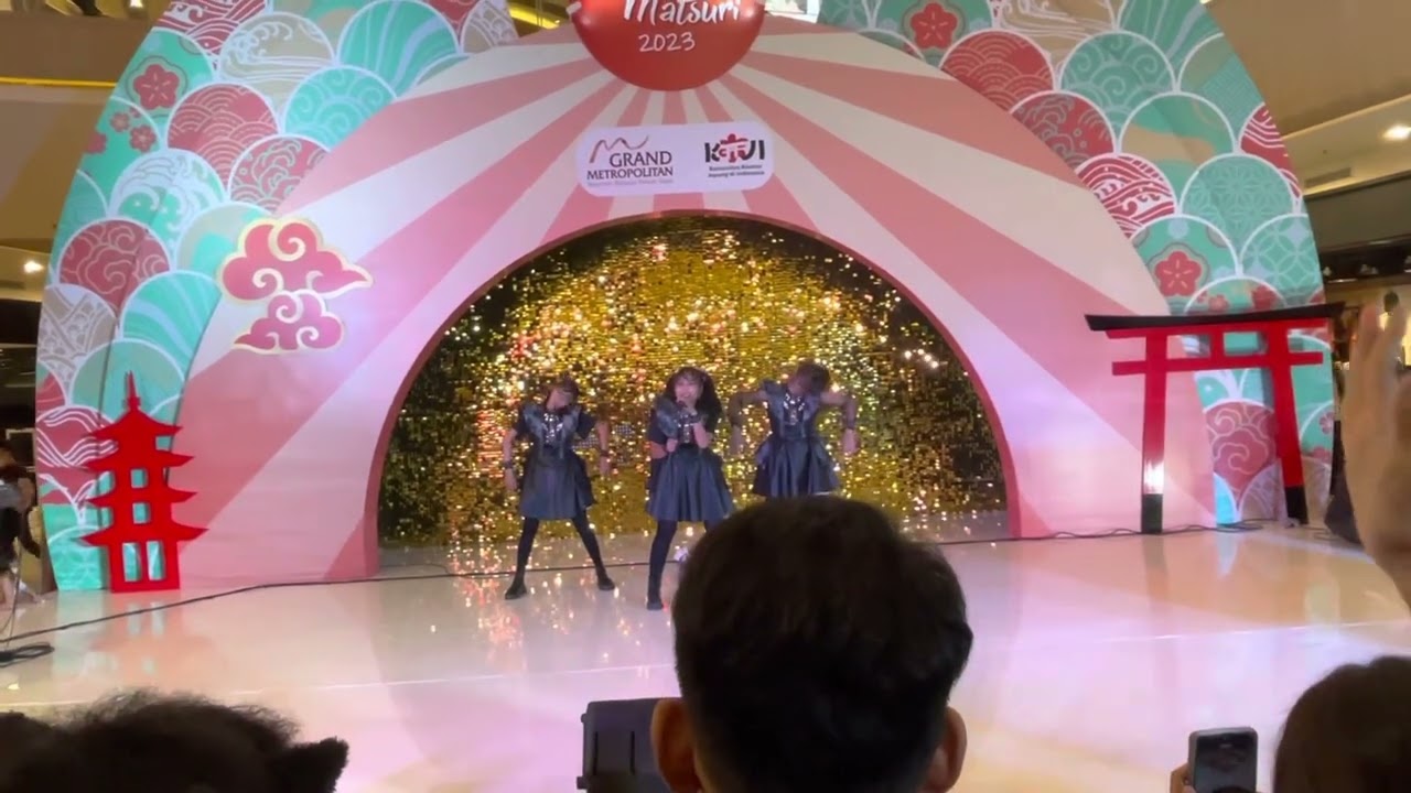 SHIRAI METAL ‘HEADBANGEERRR’ | BABYMETAL cover from Indonesia @BekasiMatsuri2023