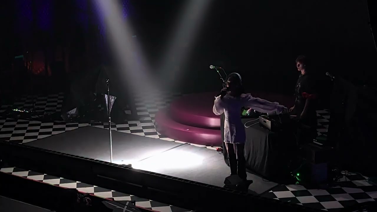 20250924 - Mallrat - My Darling, My Angel - Live at Franklin Music Hall, Philadelphia, PA