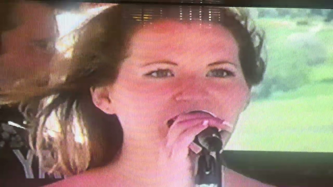 Metrobeat  performs “I’m outta here” by Shania 