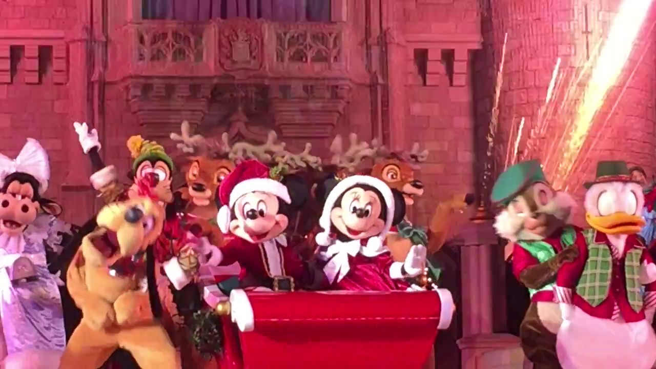 Walt Disney World - Mickey's Very Merry Christmas Show (November 2016)
