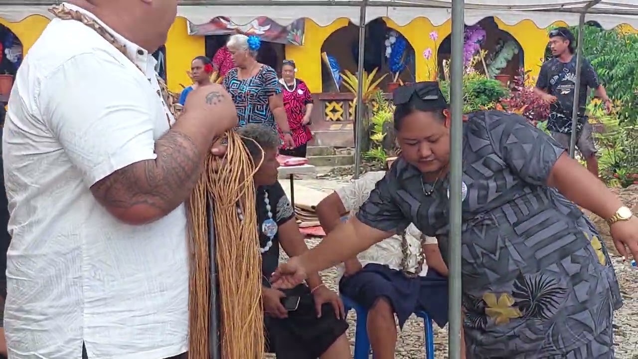 (Video 6)Paolotu mai Sasina  Savaii i toe sauniga le afioga le Tiakono Rev.Pauaraisa Vito Talafaaoti