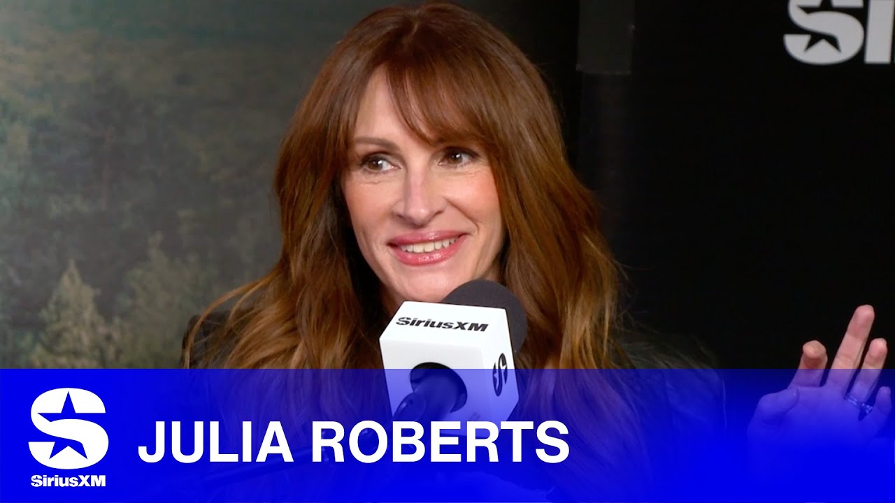 Julia Roberts is Sam Esmail's No.1 Fan