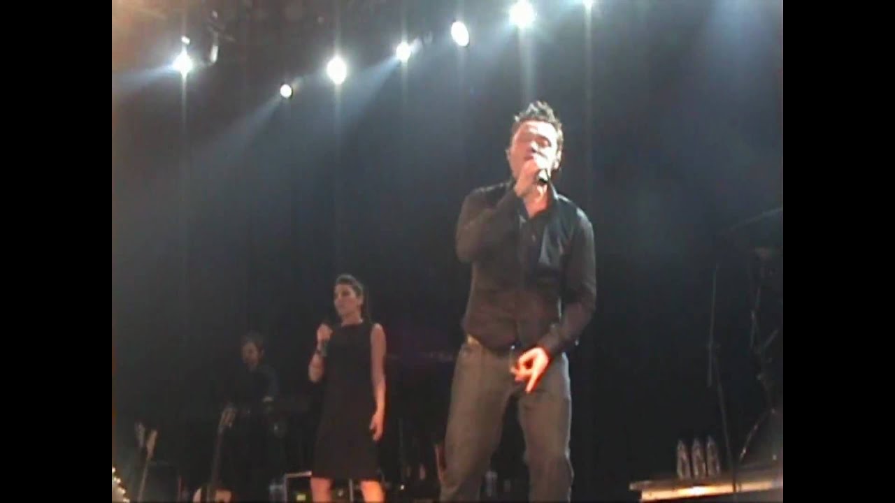 TIZIANO FERRO - Stop! Olvídate (Live in Madrid)