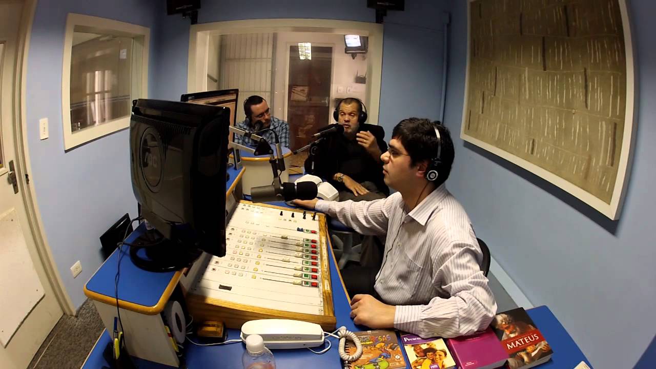 Entendendo a Bíblia - Rádio Trans Mundial - História e importância da Bíblia