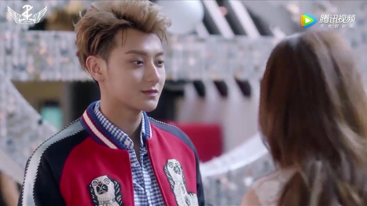 Cpop Idol And Assistant Fall In Love In 