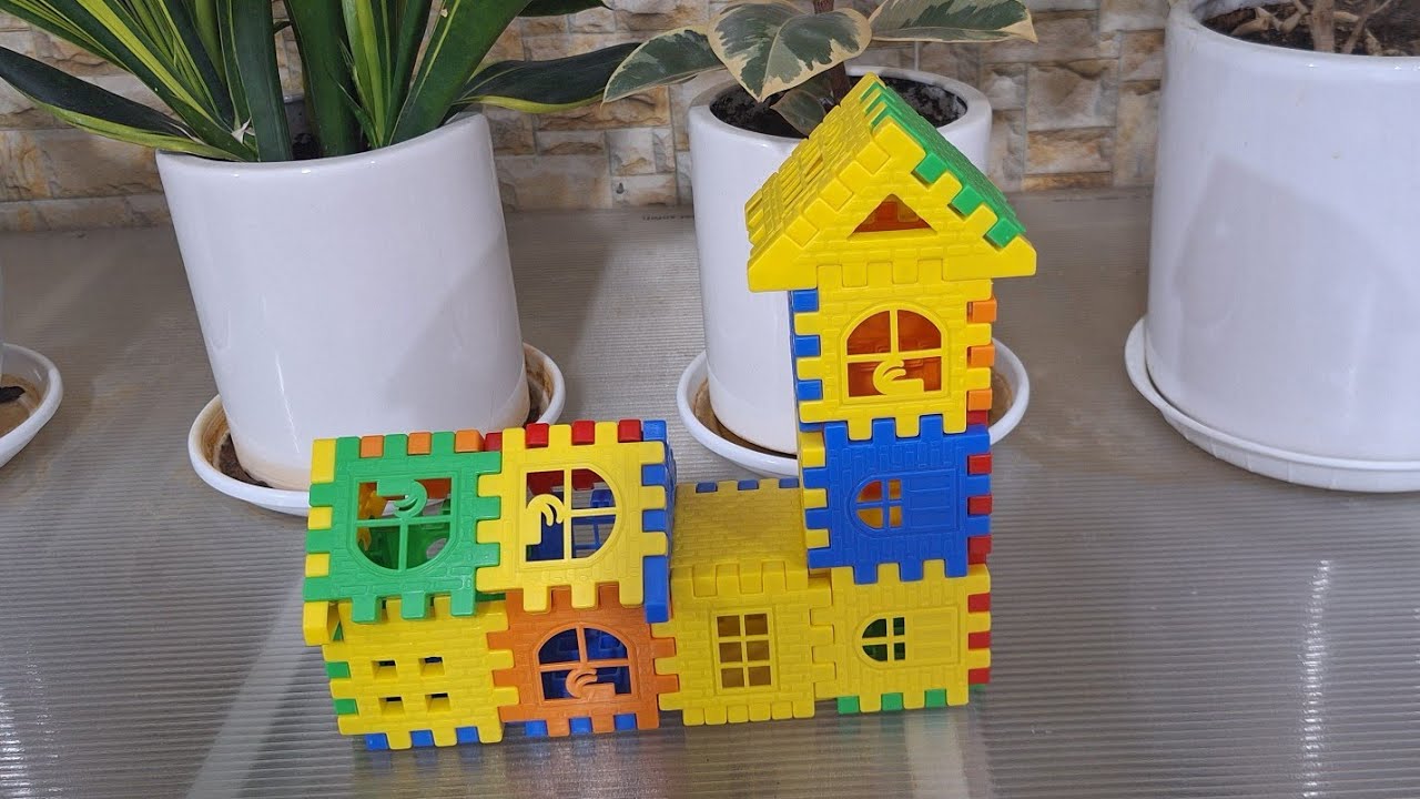 Tiny Bricks, Big Creations